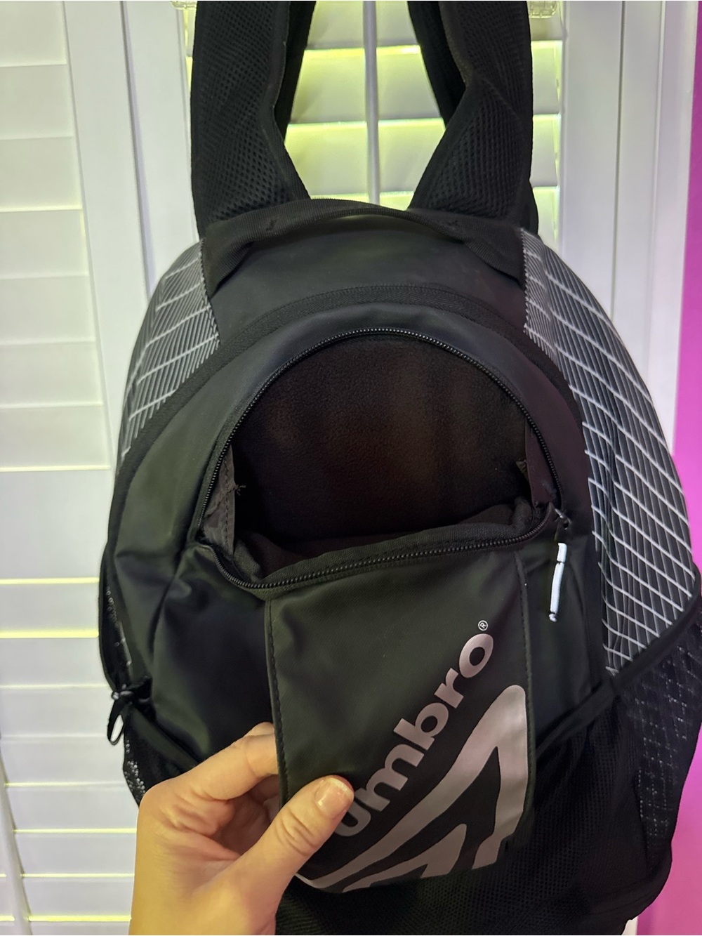Umbro Soccer bag - Picture 3 of 9